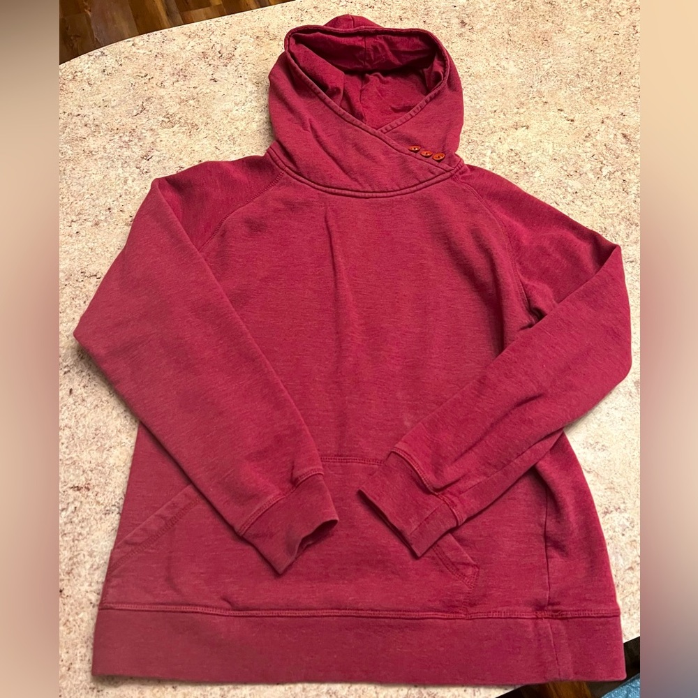 Cute and comfortable button at hoodi Alaska hoodi size Large